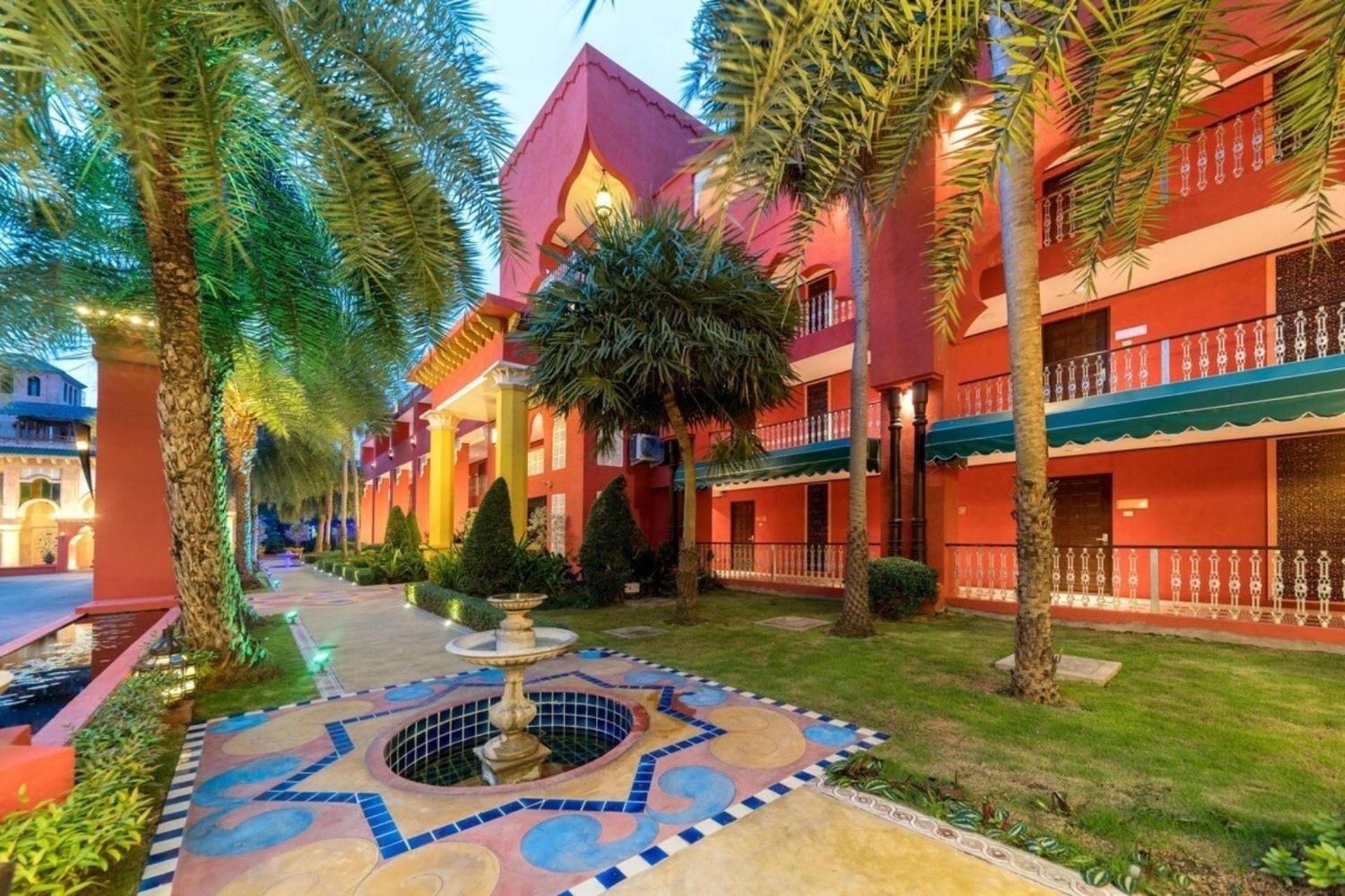 Sheik Istana Hotel Chiangmal Чиангмай Экстерьер фото