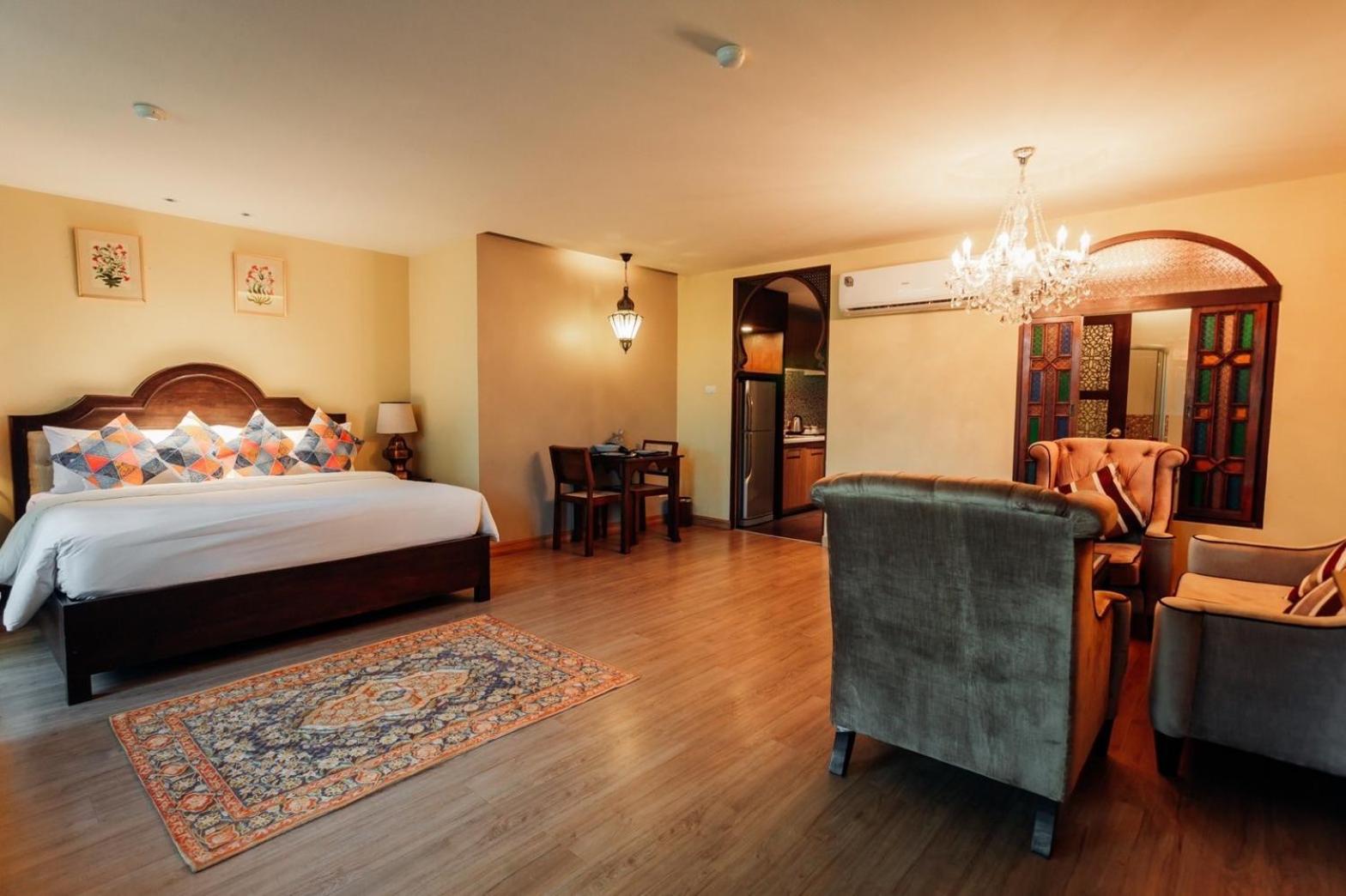Sheik Istana Hotel Chiangmal Чиангмай Экстерьер фото