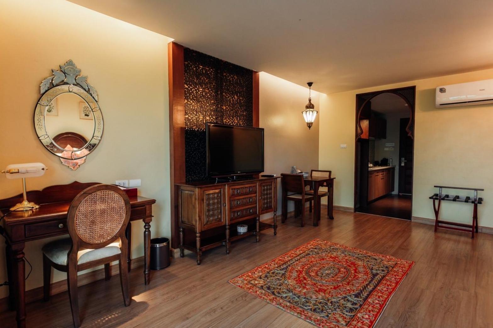 Sheik Istana Hotel Chiangmal Чиангмай Экстерьер фото