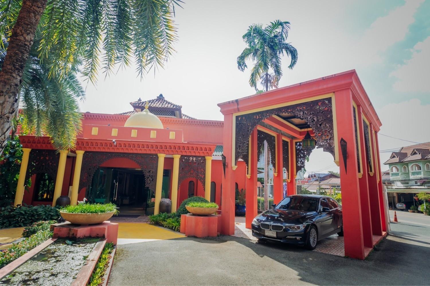 Sheik Istana Hotel Chiangmal Чиангмай Экстерьер фото